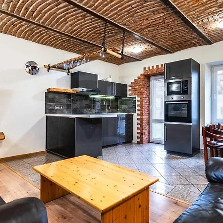 아파트 Kamzik - 2 *