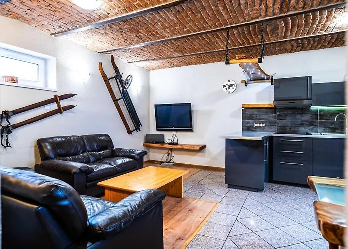 Kamzik - 2 아파트 벨카 롬니차